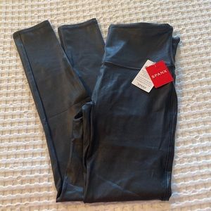 Spanx Faux Leather Legging - NWT - Size Large